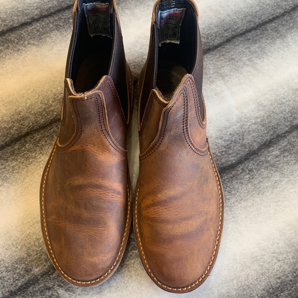 weekender chelsea boot